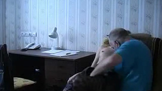 Молодая внучка трахается с дедом, пока родители на работе