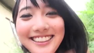 Ебля с японской девушкой на природе