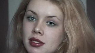Гламурная блондинка Елена проходит русский порно кастинг Вудмана